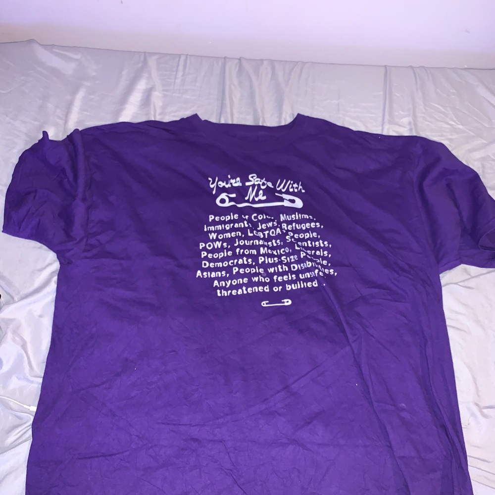Good shirt to wear/ workout in great condition